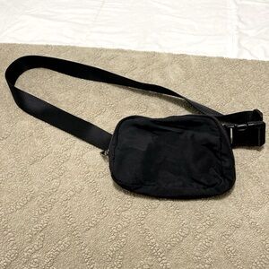 Black camo belt bag